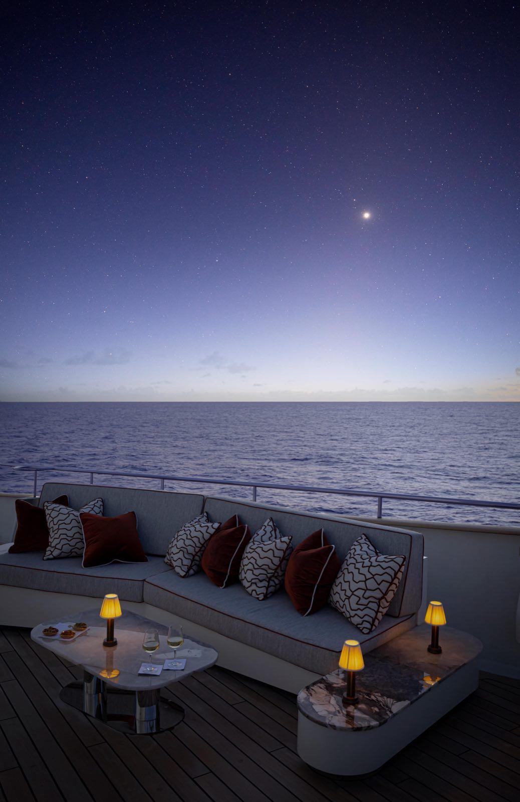 Sundeck and Al Fresco Dining