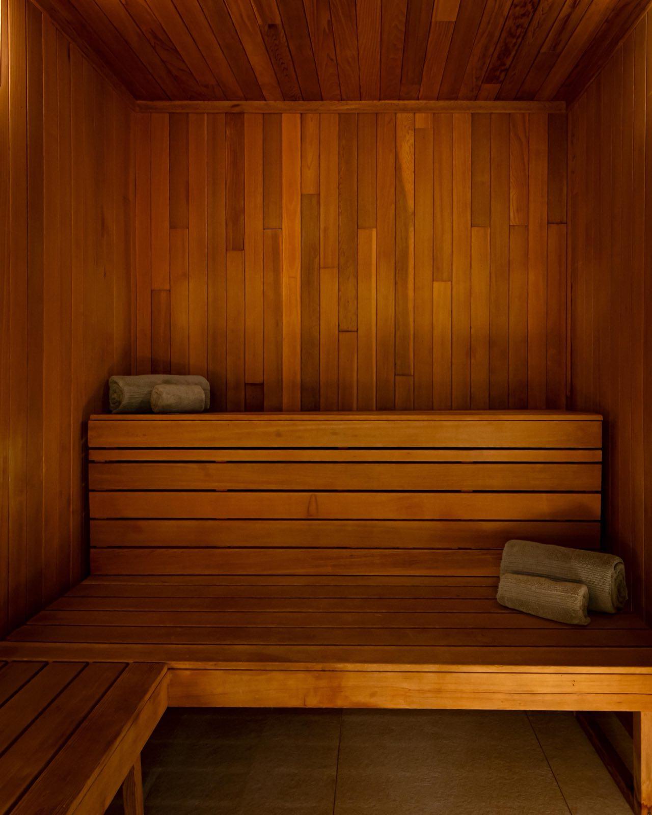 Sauna and Jacuzzis