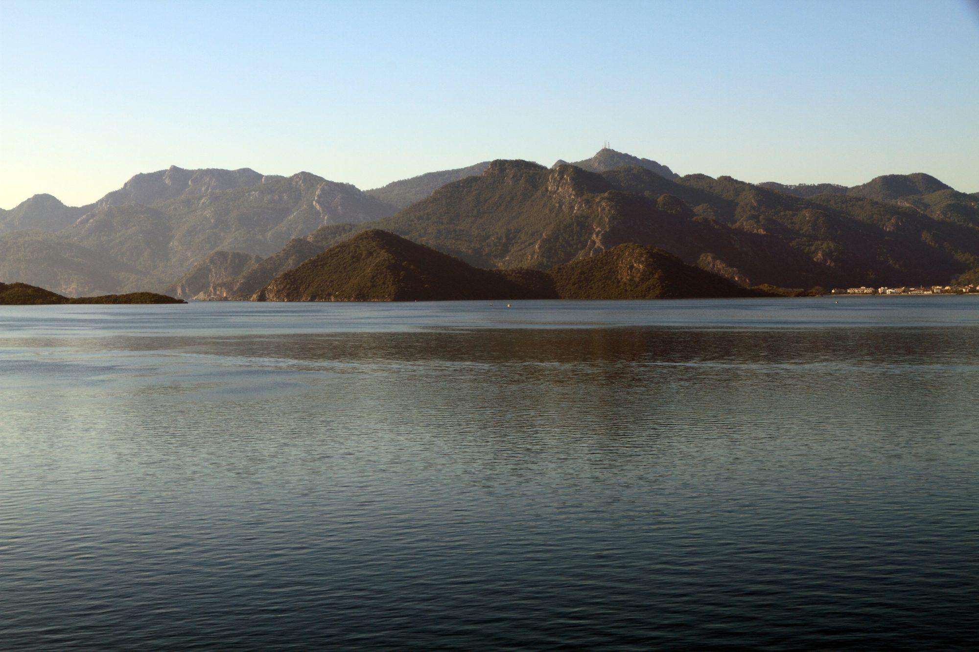 From Skyline to Arabian Fjords — 2